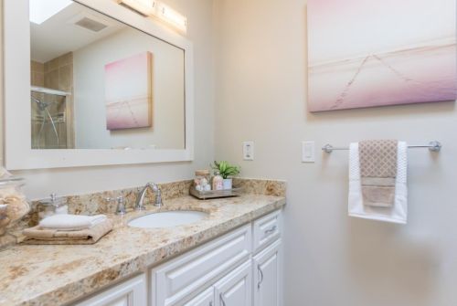 1638 Bittern Dr, Sunnyvale CA  94087-4604 exterior