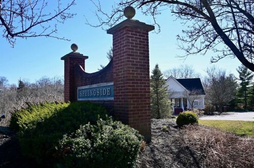 113 Wayside Ct, Newport, KY 41076-1936