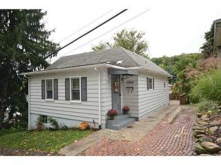 1390 Terrace St, Bridgeville, PA 15017-2465