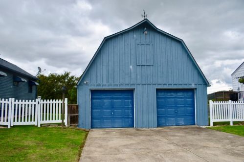 216 Trailer Blvd, New Kensington, PA