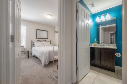 4852 Chatterton Way, Riverview FL  33578-3128 exterior