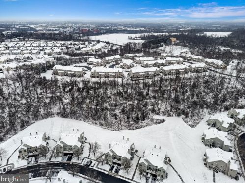 708 Thornhill Dr, Collegeville PA  19426-3955 exterior