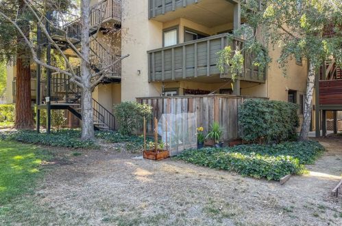 5252 Makati Cir, San Jose CA  95123-6255 exterior