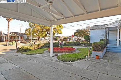21953 Ada St, Hayward, CA 94546-6305