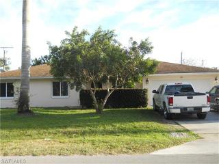 1152 Alhambra Cir, Naples, FL 34103-2504