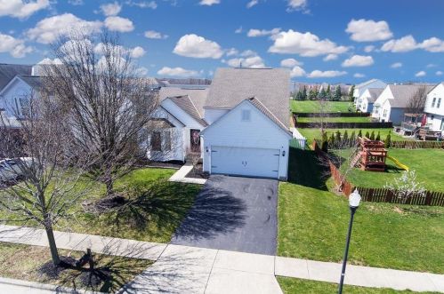 7721 Lerner Dr, Blacklick, OH 43004-9076