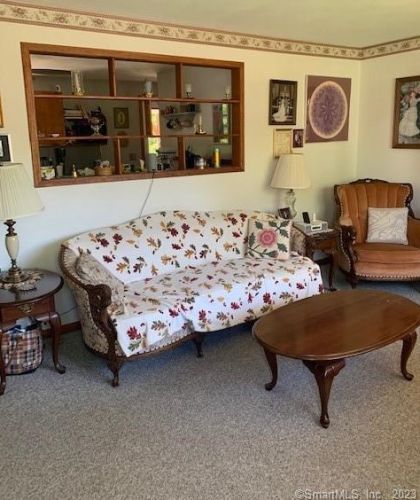 55 Jodi Dr, Wallingford CT  06492-2846 exterior