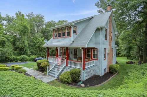 15 Winona Ave, Lincoln Park, NJ 07035-1711