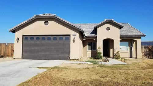 726 Hollywood Ave, Bakersfield, CA 93263-3573