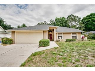 704 Woodrow Dr, Auburndale, FL 33823-2047