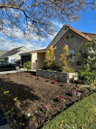 3816 180th St, Torrance, CA 90504-3810