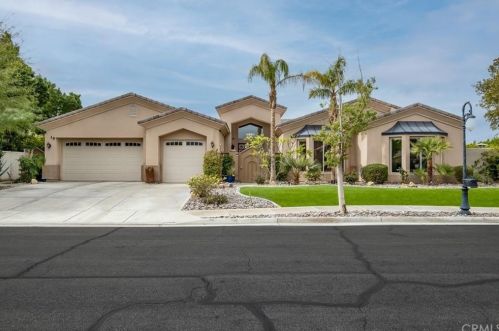 15 Napoleon Rd, Rancho Mirage CA  92270-2715 exterior