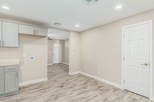 3907 Montecito St, Tucson AZ 85711-4817 exterior