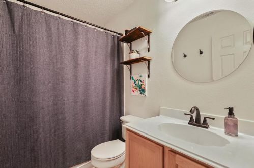 1424 Suzanne Dr, Allen TX  75002-5881 exterior