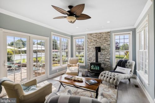 16 Livingston Ln, Lumberton Township NJ  08048-6210 exterior