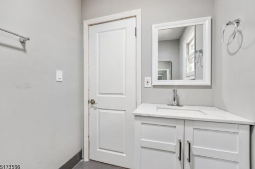 401 Wilden Pl, South Orange NJ  07079-2518 exterior