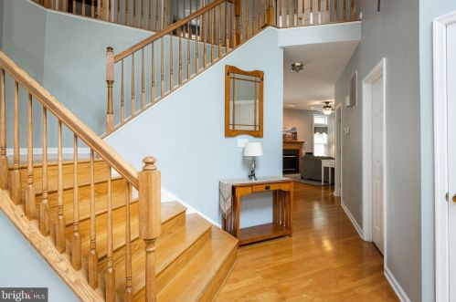 60 Huntingdon Farm Dr, Glen Mills, PA 19342-1479