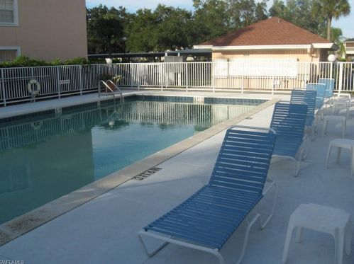 481 Quail Forest Blvd, Naples, FL 34105-5569