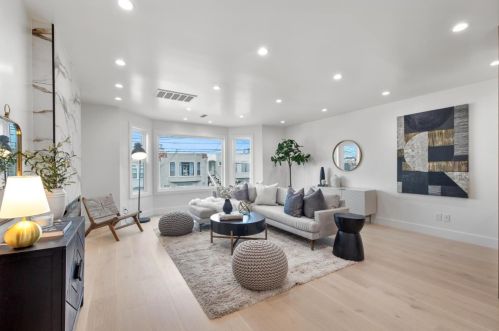 33 Rice St, Daly City CA  94014-1035 exterior