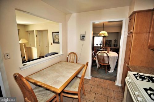 1 Allison Rd, East Windsor NJ  08520-2629 exterior