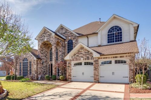 2613 Skinner Dr, Lewisville, TX 75028-3642