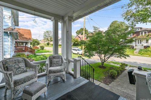 37 Prospect Ave, Middletown, NY 10940-4119