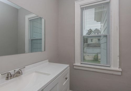 2134 52nd St, Milwaukee WI  53208-1135 exterior