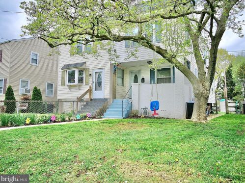 30 Laughead Ave, Boothwyn, PA 19061-4056