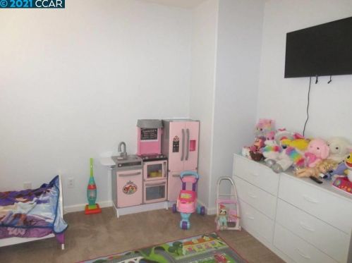 1337 Yosemite Cir, Oakley CA  94561-5205 exterior