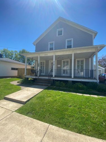 218 Sugar St, Mount Vernon, OH 43050-2555