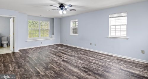 14 Victory Way, Boothwyn PA  19061-2470 exterior