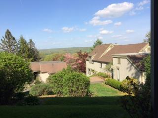 199 Heritage Vlg, Southbury, CT 06488-1443