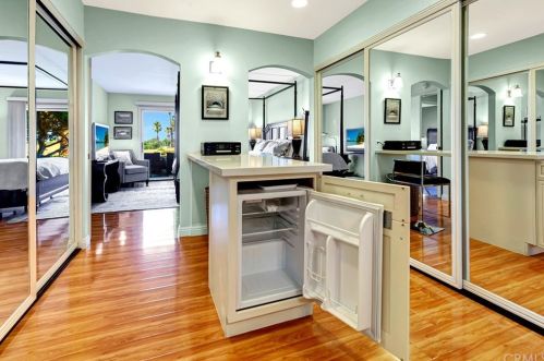 8 Arboles, Irvine CA 92612-2626 exterior