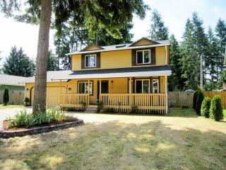 7013 34 Ave, Olympia WA  98516-1407 exterior