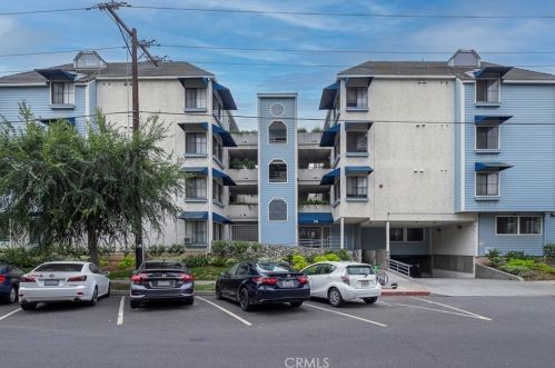 720 4th St, Long Beach CA  90802-2182 exterior