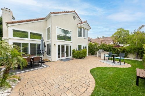 24652 Calle Ardilla, Calabasas, CA 91302-3006