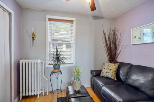 1008 James Ave, Saint Paul, MN 55102-3333