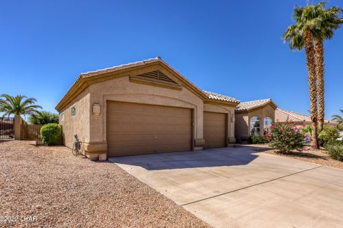 2422 Dawn Dr, Lake Havasu City, AZ 86404-8504