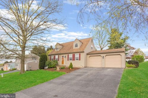 409 Bellevue Rd, Red Lion, PA 17356-9298