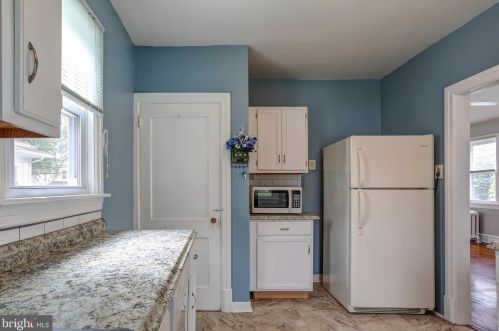 210 Dupont St, Ridley Park PA  19078-2904 exterior