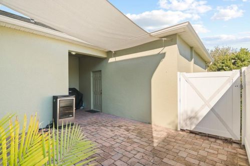 1229 Seburn Rd, Apopka FL  32703-8468 exterior