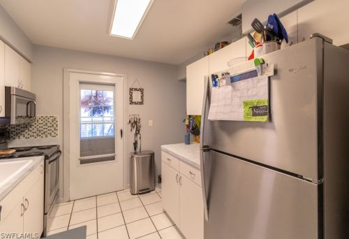 12 Heath Aster Ln, Lehigh Acres FL 33936-7347 exterior