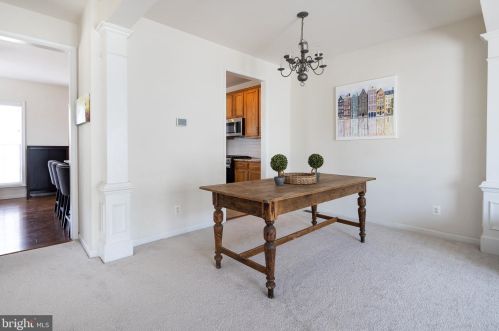 15055 Clementine Way, Haymarket VA  20169-3319 exterior