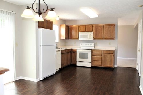 2248 Siesta Dr, Stonelick, OH 45103-3174
