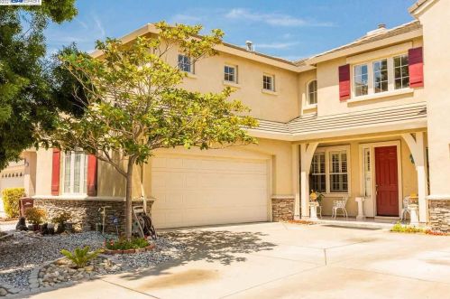 332 Arrowhead Way, Hayward, CA 94544-6650