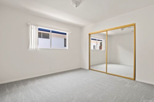 3653 El Caminito, Glendale CA 91214-1716 exterior