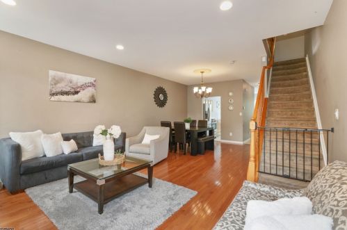224 Barringer Dr, Nutley, NJ 07110-3900