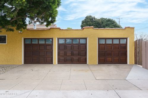 700 Cypress St, Santa Maria CA  93454-5222 exterior