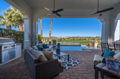 81530 Carboneras, La Quinta CA  92253-8219 exterior