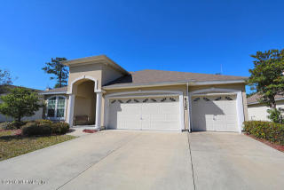 8325 Warlin Dr, Jacksonville, FL 32216-1167